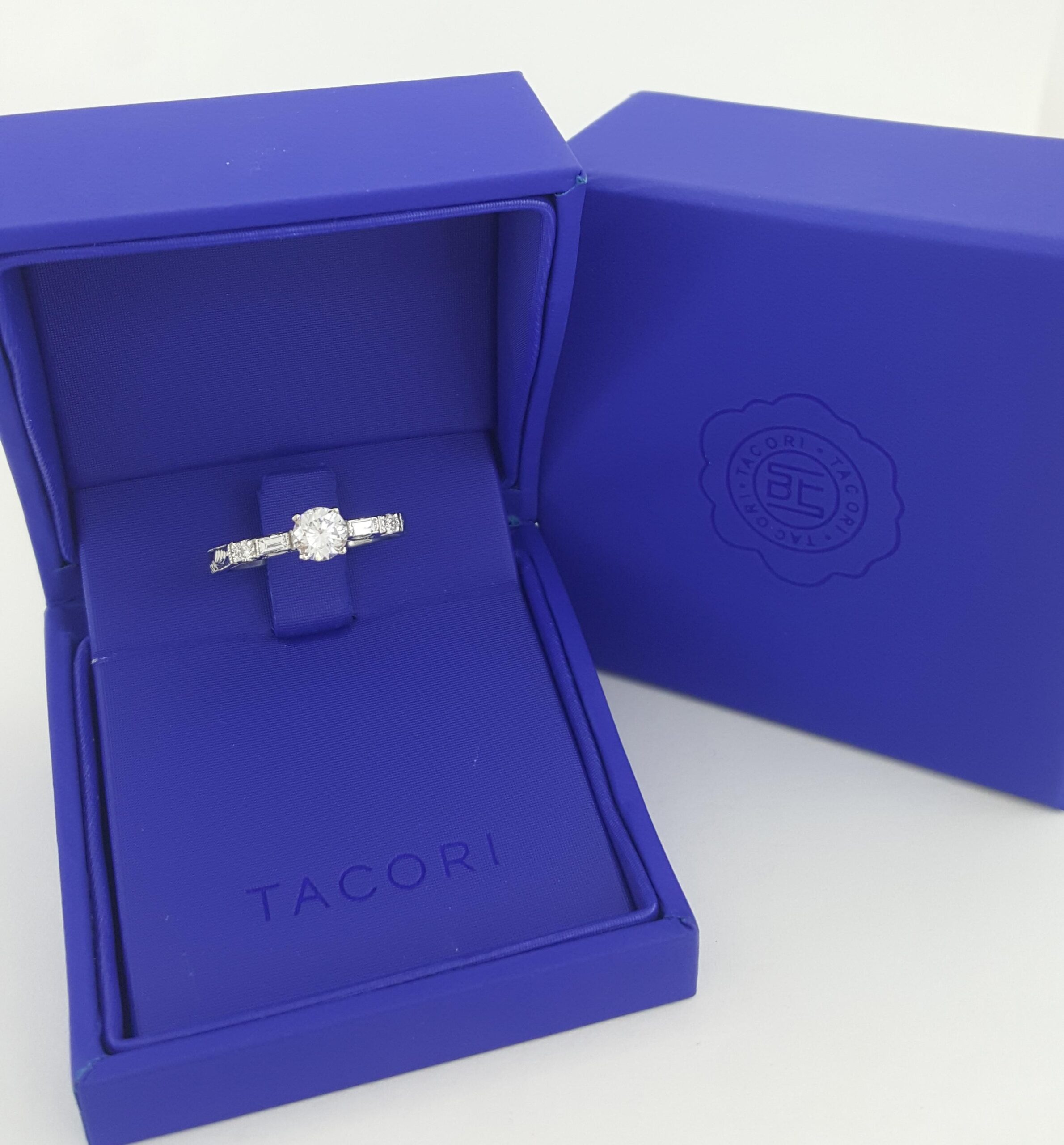 Tacori Crescent Platinum Semi-Mount Engagement Ring 0.15 ct Rtl $2,760