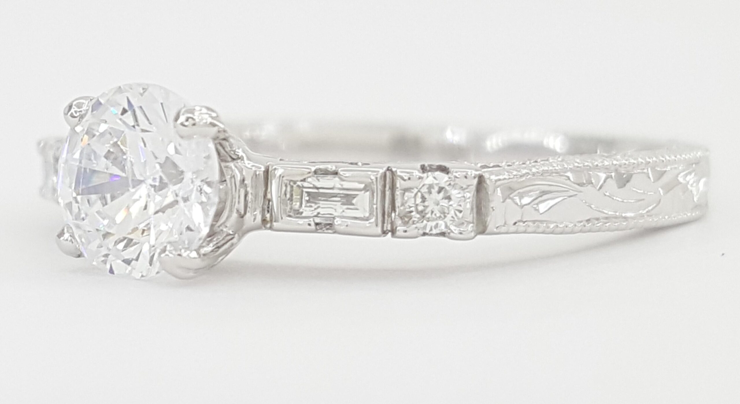 Tacori Crescent Platinum Semi-Mount Engagement Ring 0.15 ct Rtl $2,760