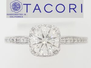 Tacori Dantela Halo Diamond Engagement Ring 0.95 ct Platinum GIA