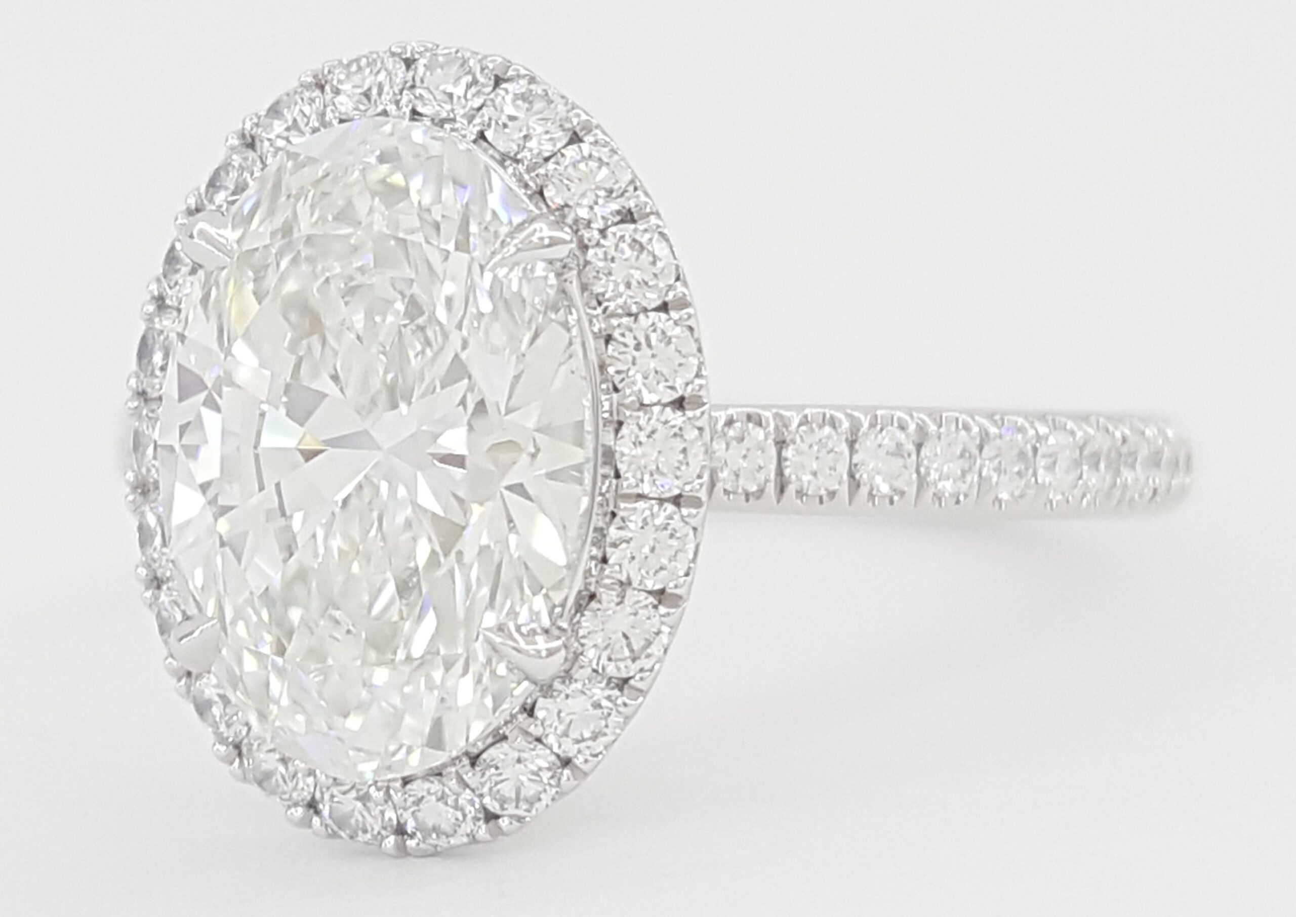 Harry Winston The One Oval Diamond Engagement Ring 2.72 ct Retail $75k
