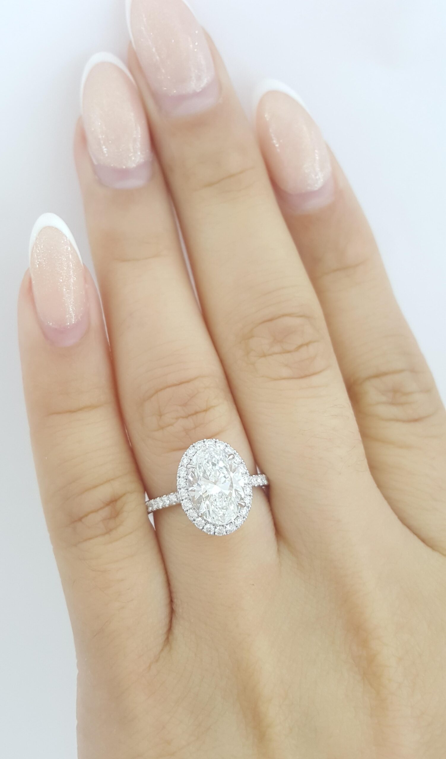 Harry Winston The One Oval Diamond Engagement Ring 2.72 ct Retail $75k