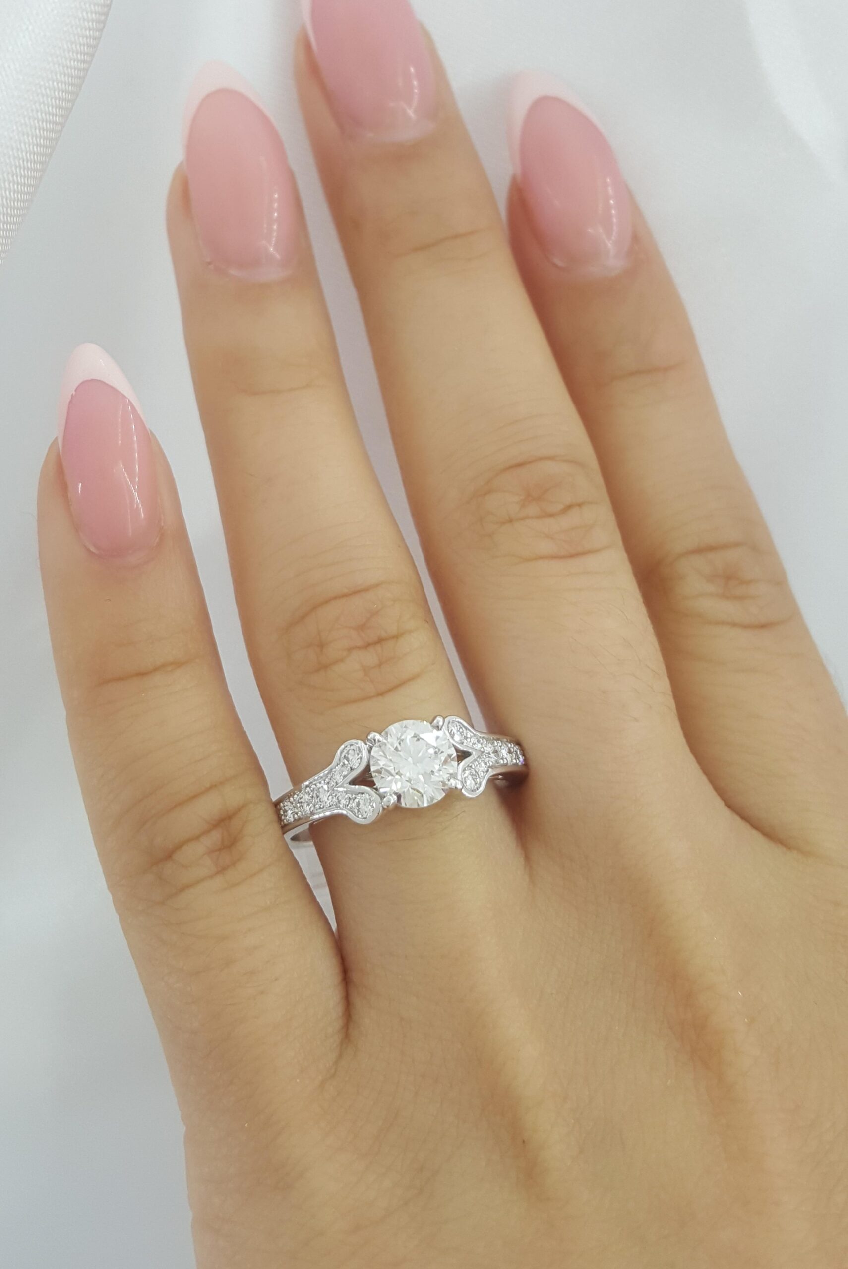 Cartier Ballerine Round Diamond Engagement Ring 1.5 ct Platinum Retail $20,500