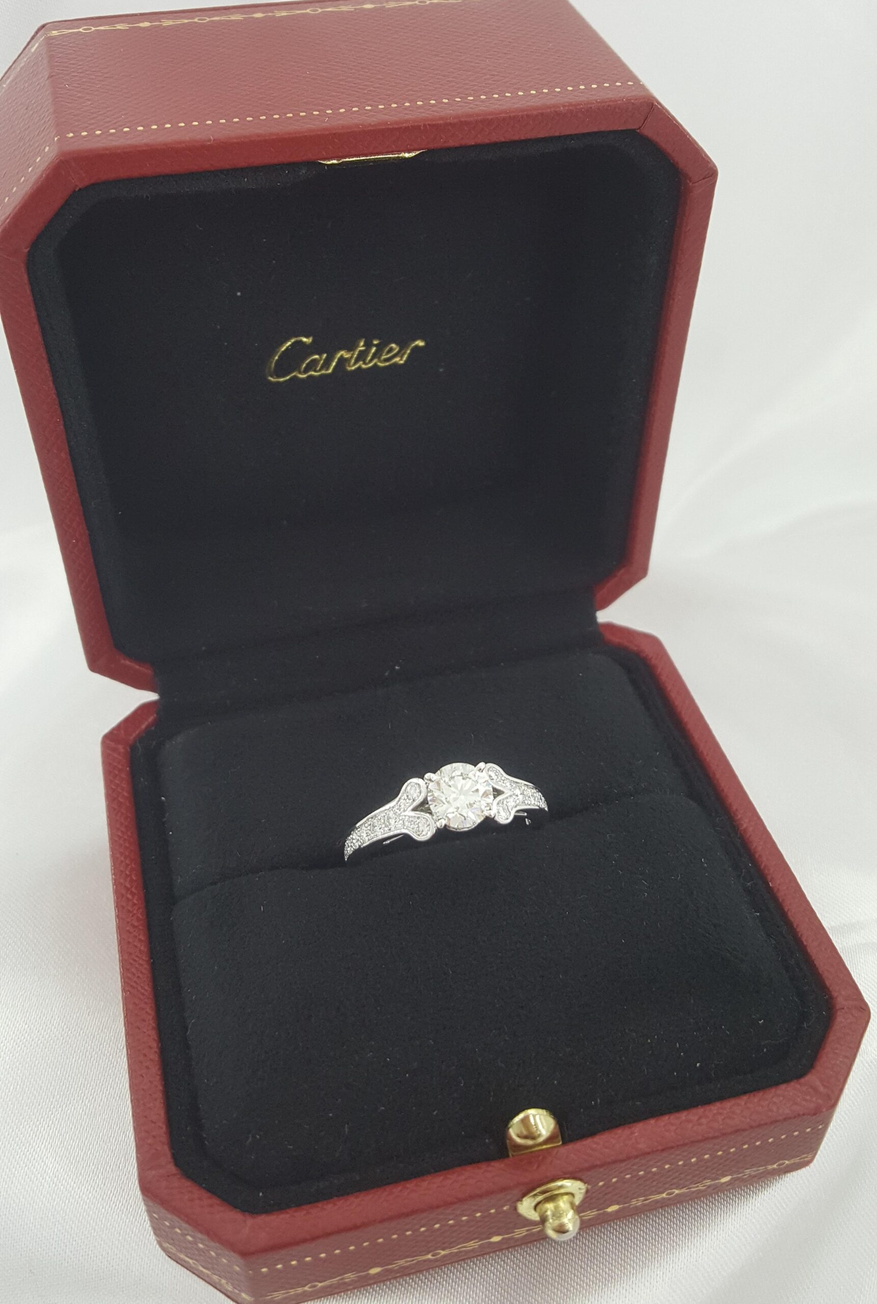 Cartier Ballerine Round Diamond Engagement Ring 1.5 ct Platinum Retail $20,500