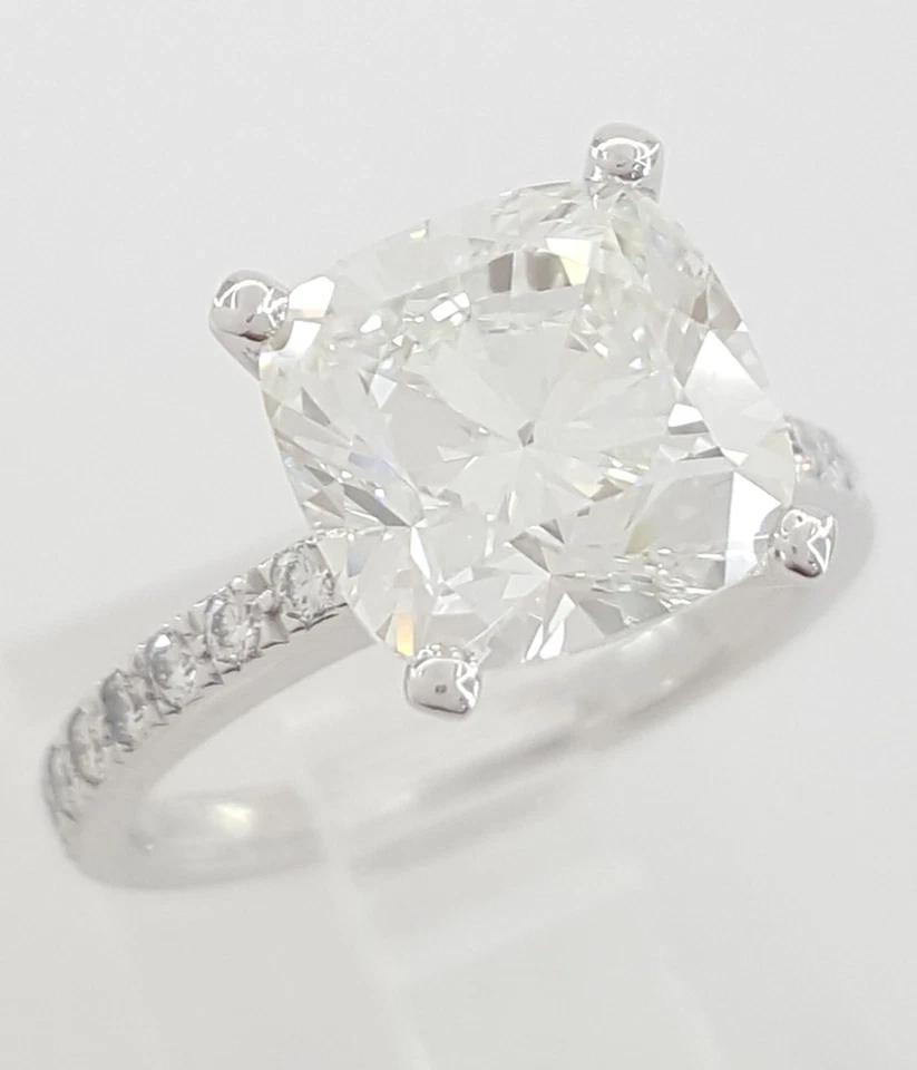 Tiffany & Co Novo Cushion Cut Diamond Engagement Ring 3.18 ct Retail $115,000