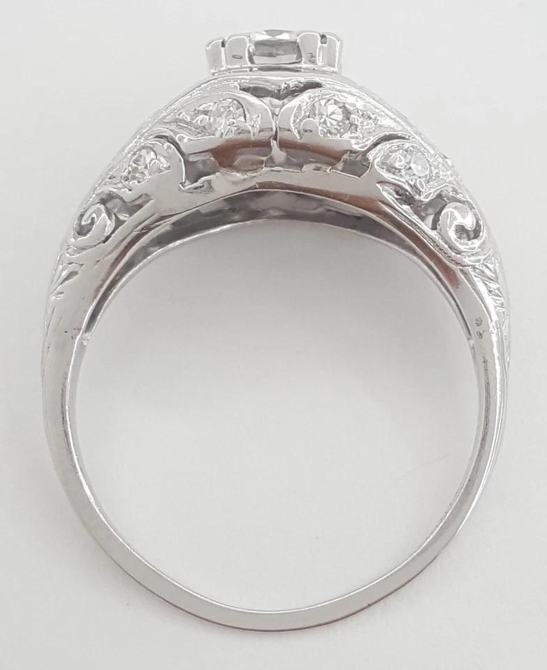 Antique Art Deco Round Diamond Engagement Ring 0.75 ct in Platinum