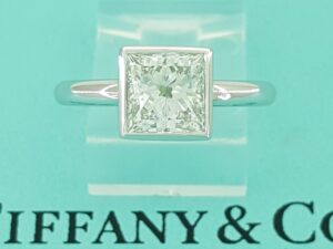 Tiffany & Co Princess Cut Diamond Solitaire Engagement Ring 2.01 ct Rtl $50k