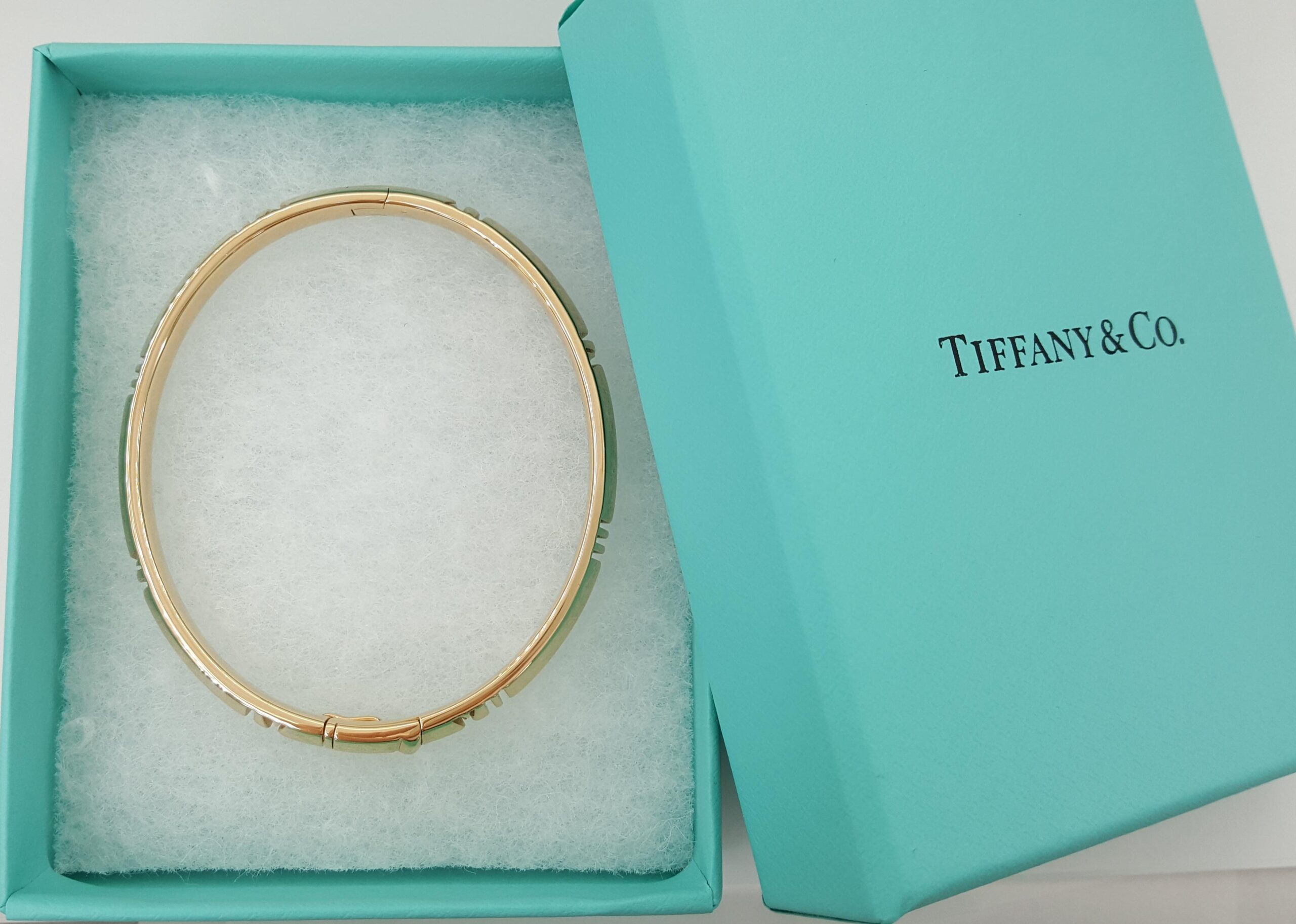 TIFFANY & CO Atlas 18K Rose Gold Wide Bangle Bracelet 32.3 grams 6.5"