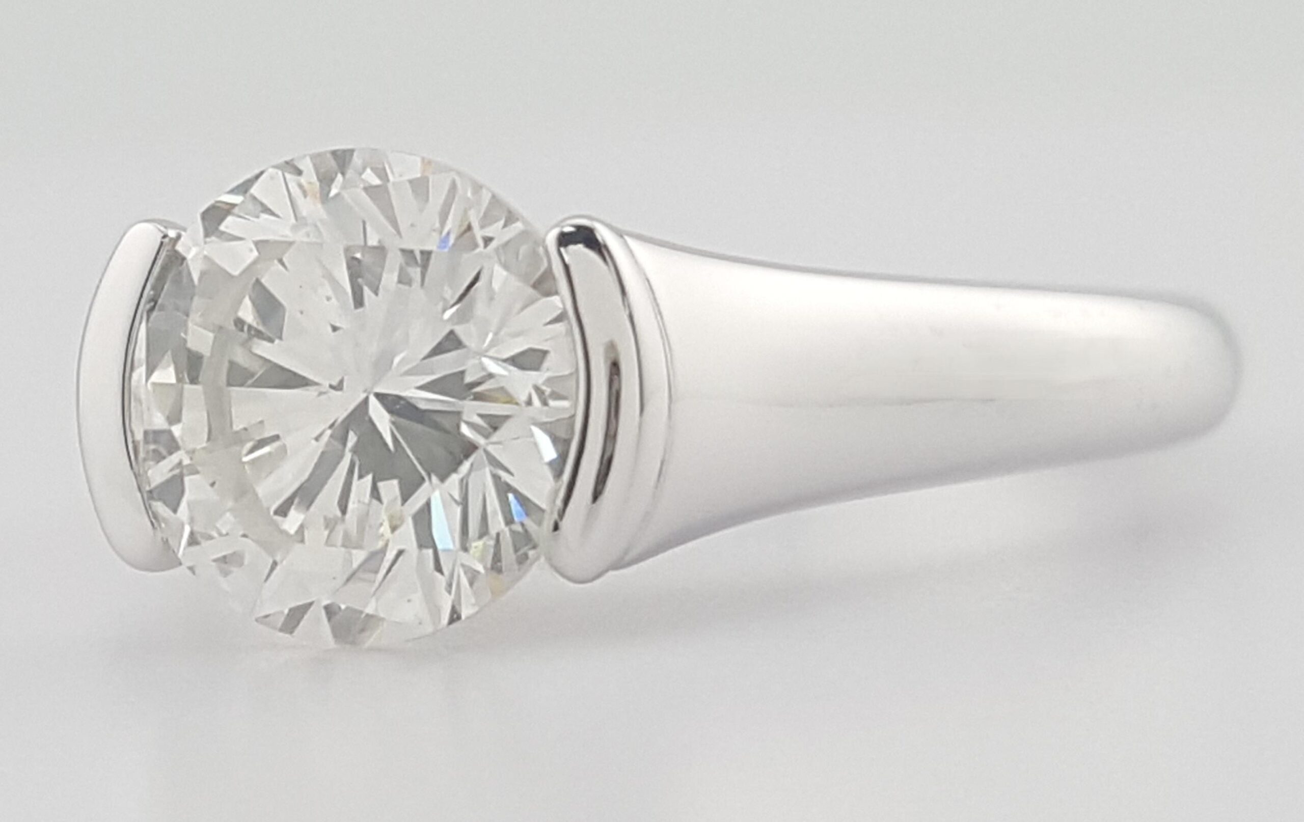 Round Diamond Solitaire Engagement Ring 1.57 ct 18k White Gold Rtl $19K