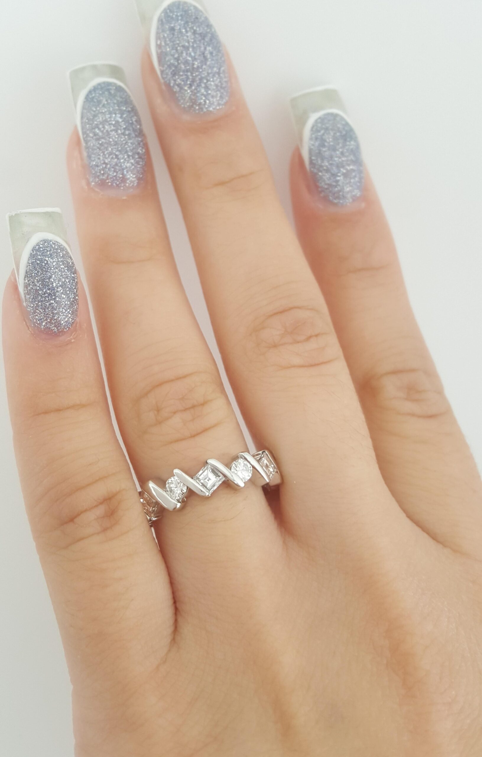 Round & Carre Square Cut Diamond Full Circle Eternity Band Ring 1.75 ct Platinum