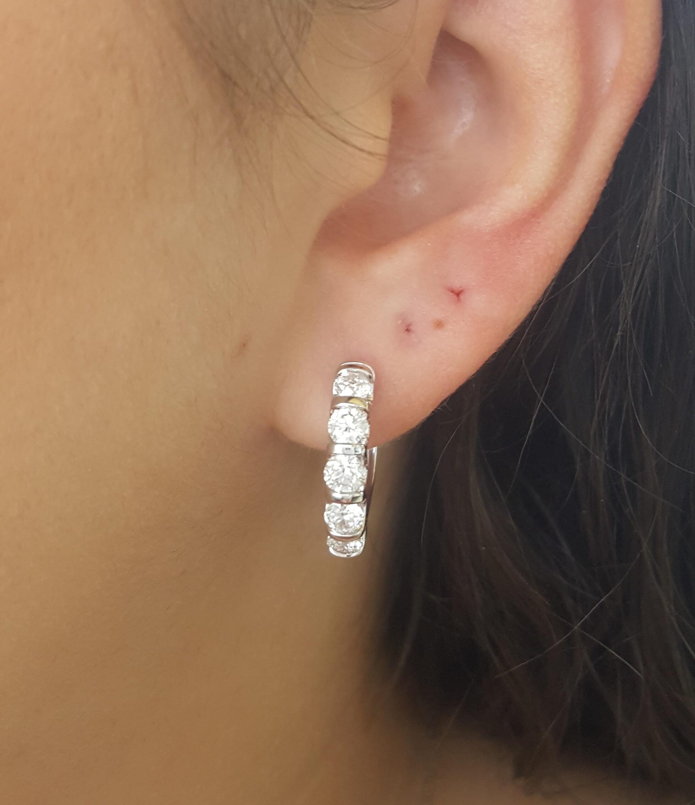 Round Diamond Hoop Earrings 2 ct 14k White Gold 19.5 mm 7.5 Grams