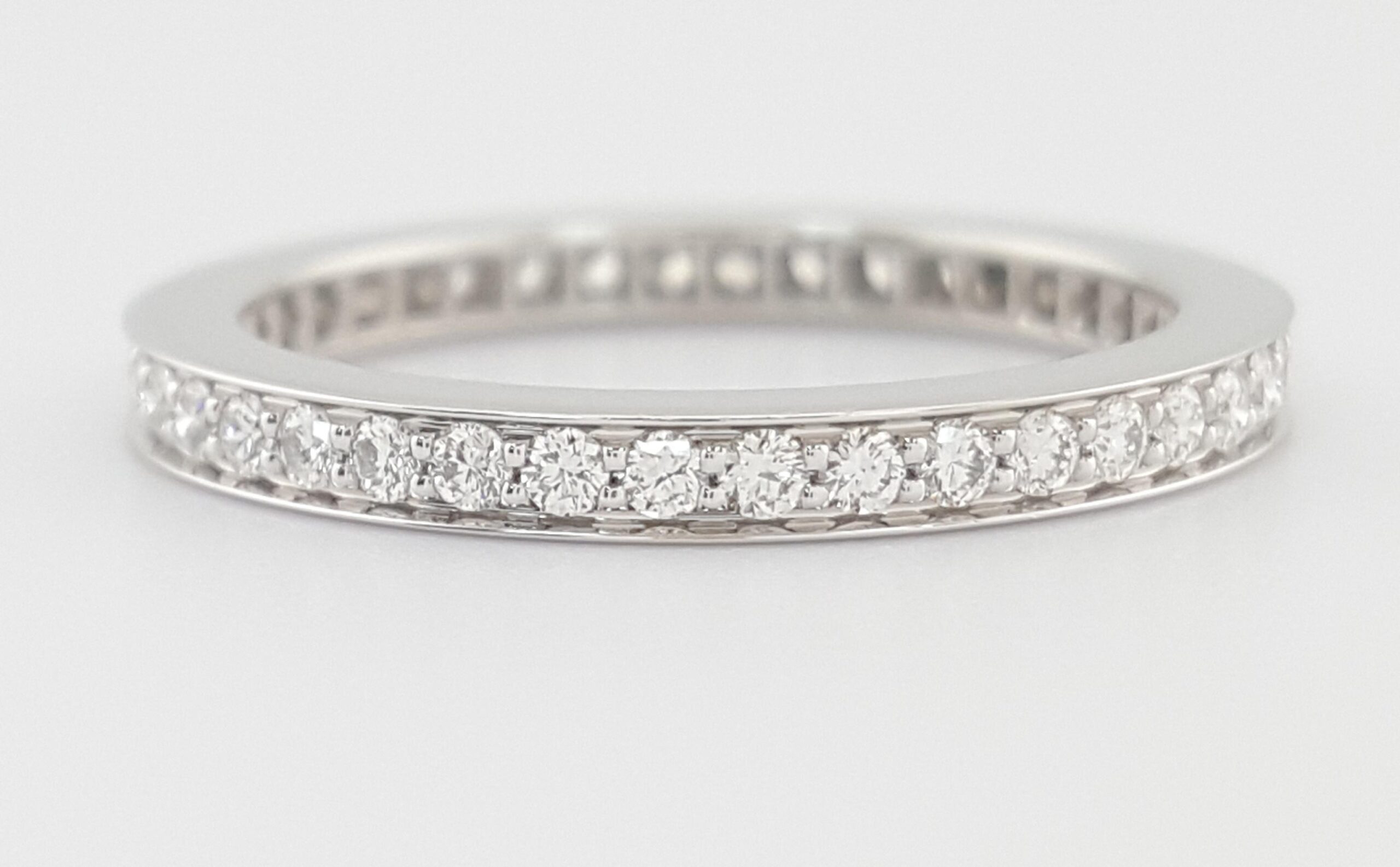 Cartier Classic 1895 Pave Full Circle Eternity Diamond Wedding Band 0.37ct