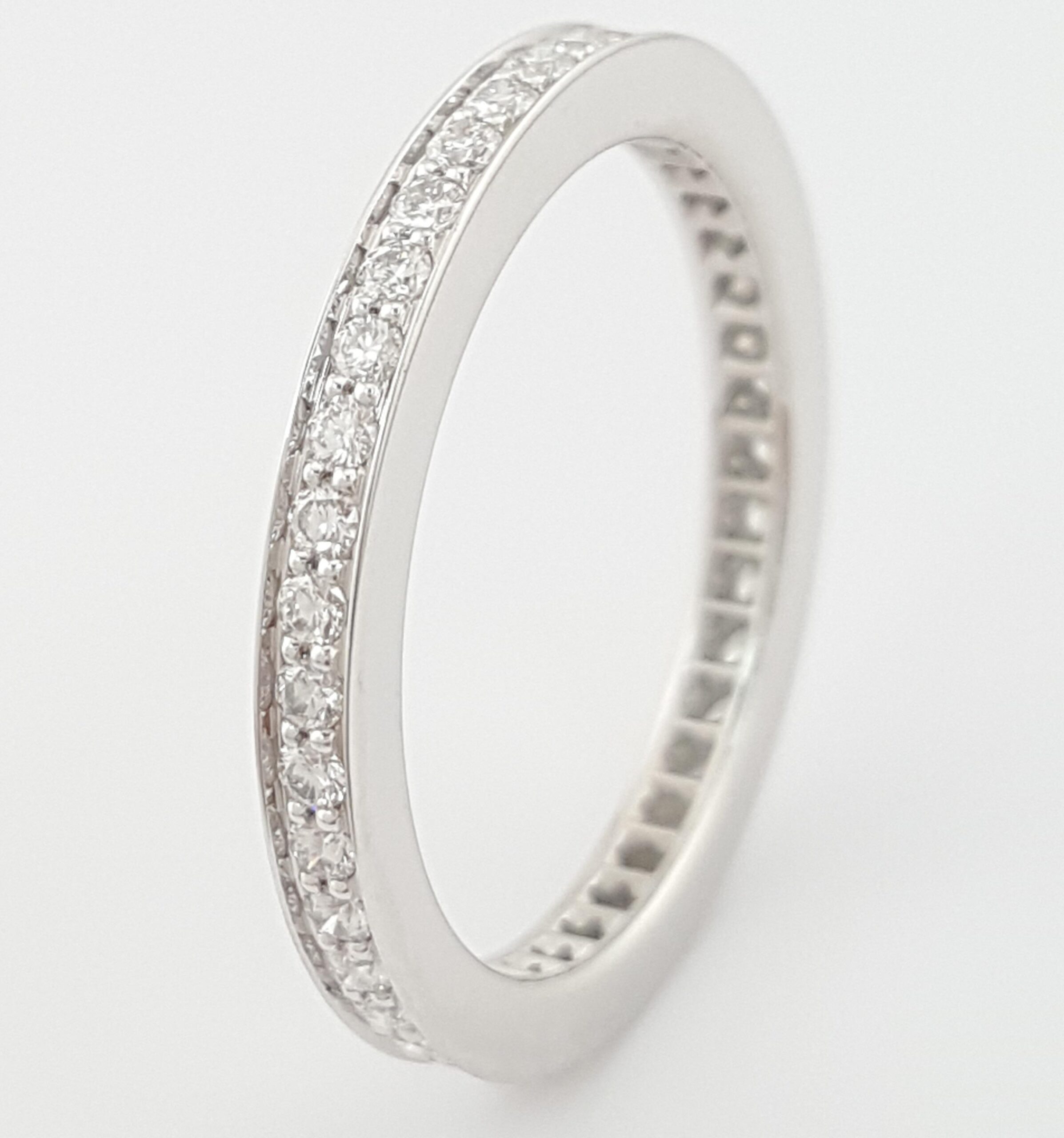 Cartier Classic 1895 Pave Full Circle Eternity Diamond Wedding Band 0.37ct