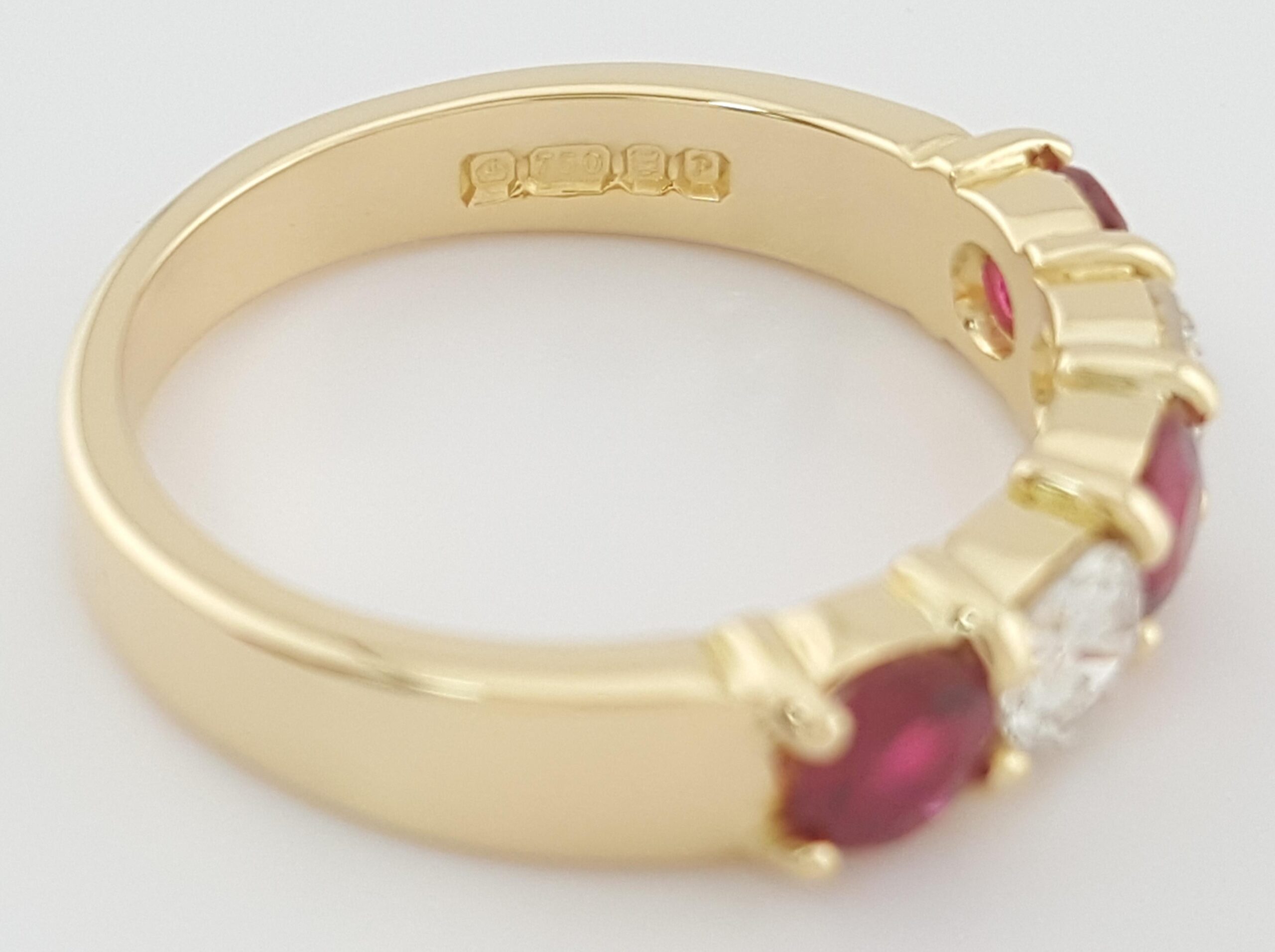 Ruby & Diamond 5 Stone Ring 1.32 ct 18k Yellow Gold