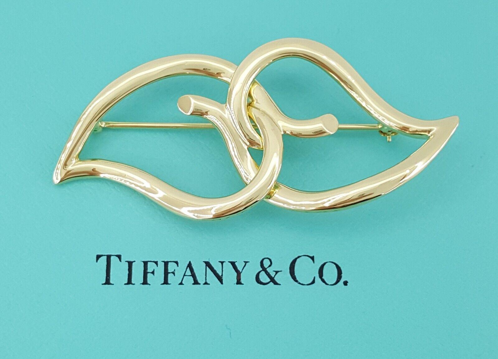 Tiffany & Co Vintage 18K Yellow Gold Double Leaf Heart Brooch Pin 12.6 g 55mm