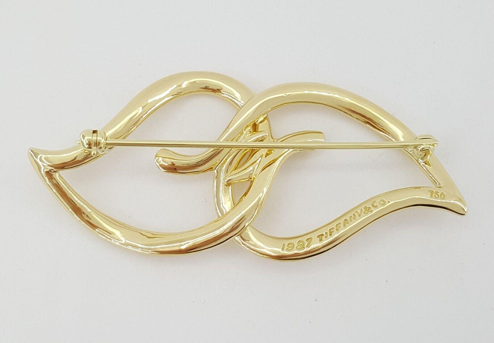 Tiffany & Co Vintage 18K Yellow Gold Double Leaf Heart Brooch Pin 12.6 g 55mm