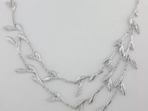 H. Stern Diamond Floral Leaf Necklace 0.5 ct 18k W Gold 47 Grams 17"