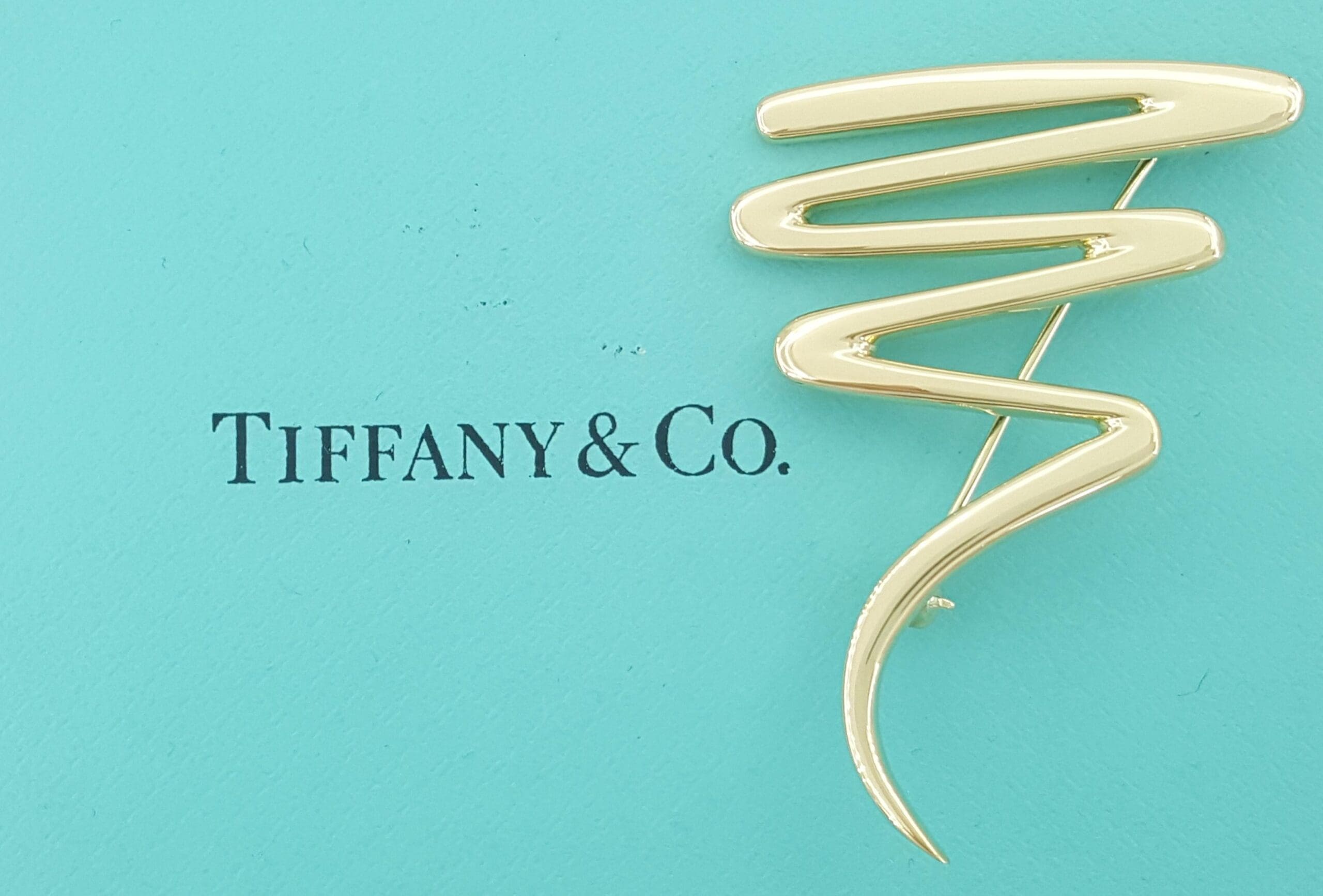 Tiffany & Co Paloma Picasso 18K Yellow Gold Zig-Zag Squiggle Pin